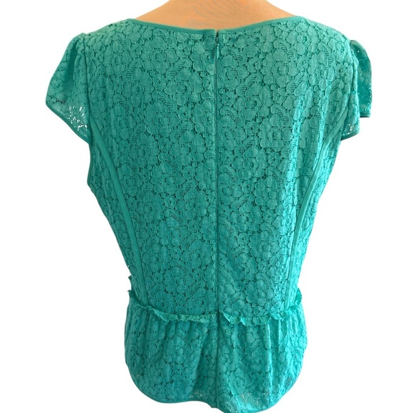 Ann Taylor Shirt Womens 12 Green Lace Blouse Turquoise Floral Peplum Cap Sleeve. - Picture 3 of 15